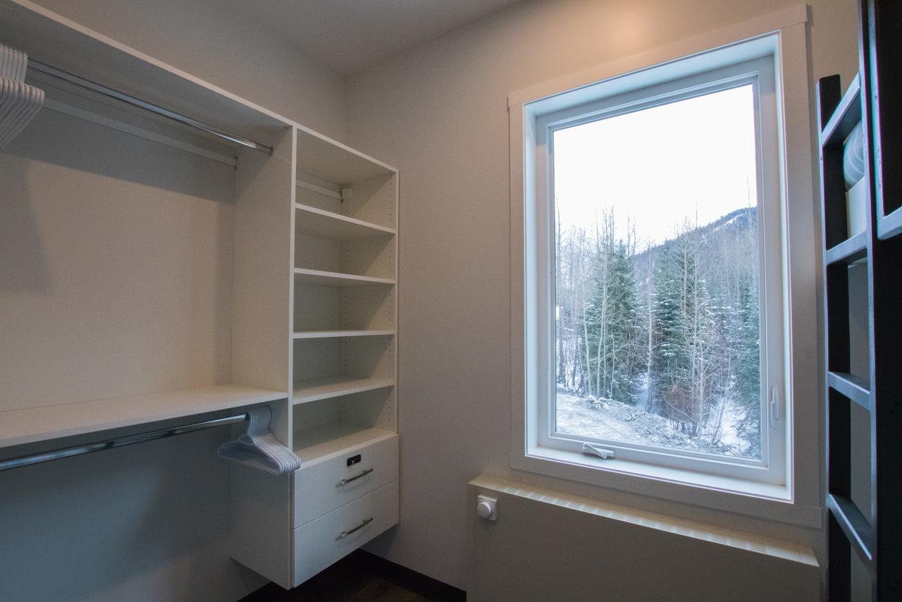 The Burfield Hotel Sun Peaks Luaran gambar