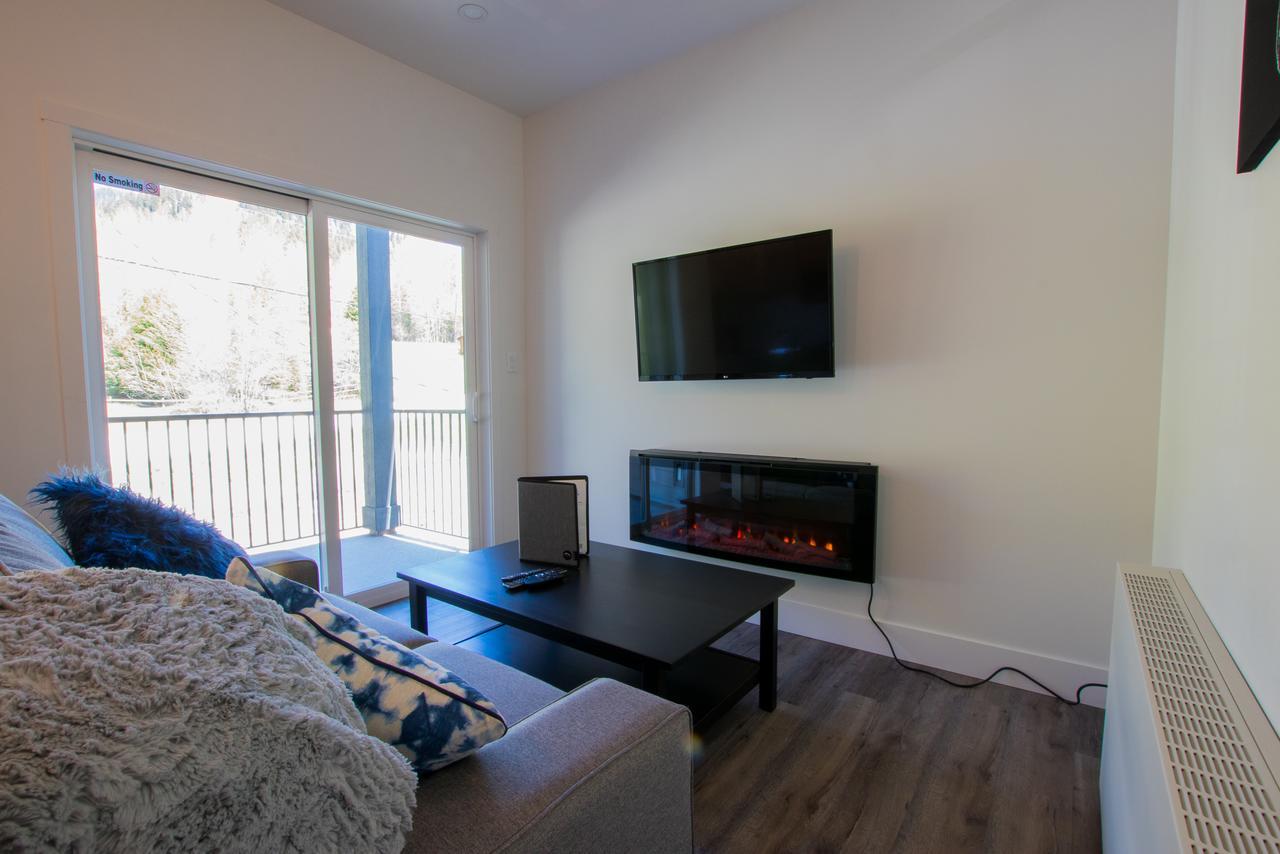 The Burfield Hotel Sun Peaks Luaran gambar